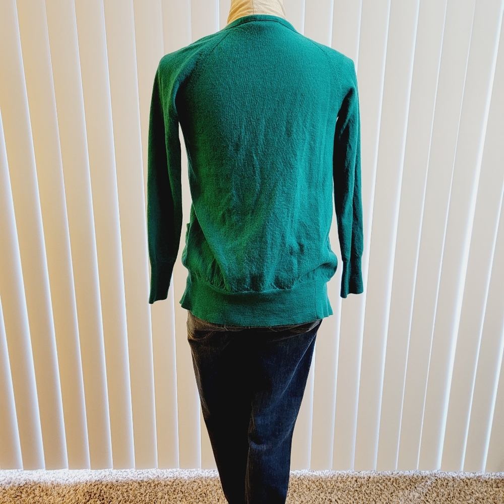 J Crew 100% merino wool green button up cardigan Sweater with pockets - Picture 5 of 6